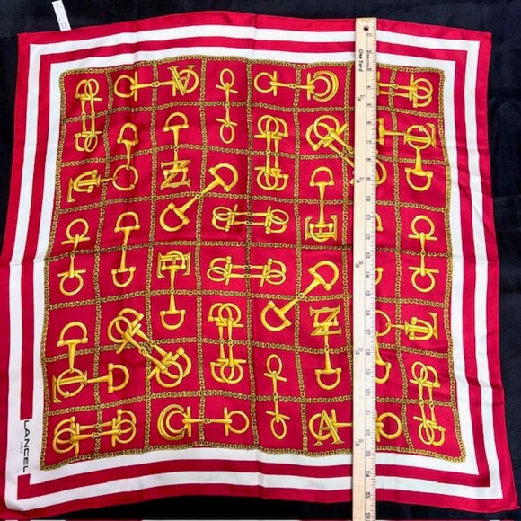 New Unused Lancel Paris 100% Silk Satin Scarf 23" red white gold chain (77 - Picture 6 of 7